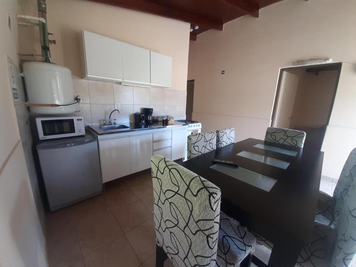 Complejo De Cabanas Atrapasuenos El Calafate Ngoại thất bức ảnh